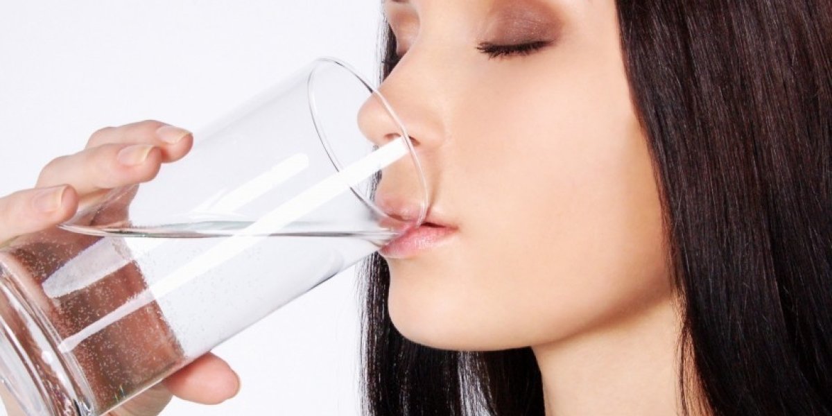 «Писаются и пьют»: Мясников поседел от вопросов про два литра воды и призвал людей включить голову «Писаются и пьют»: Мясников поседел от вопросов про два литра воды и призвал людей включить голову